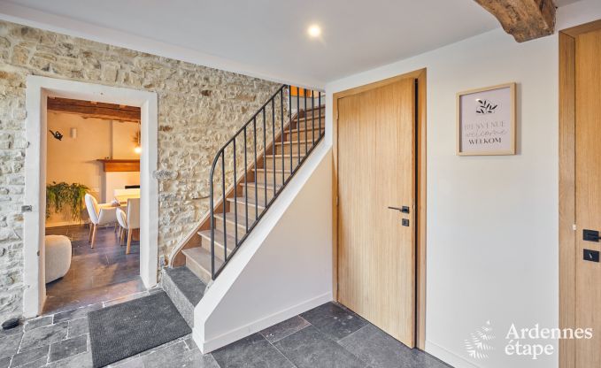 Charmantes Dorfhaus fr 10 Personen in Yvoir: Whirlpool, Kamin, groer privater Garten