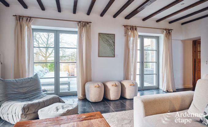 Charmantes Dorfhaus fr 10 Personen in Yvoir: Whirlpool, Kamin, groer privater Garten