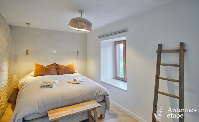 Charmantes Dorfhaus fr 10 Personen in Yvoir: Whirlpool, Kamin, groer privater Garten