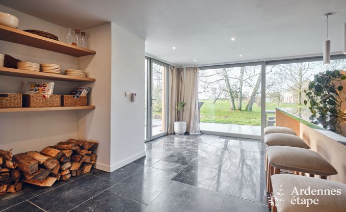 Charmantes Dorfhaus fr 10 Personen in Yvoir: Whirlpool, Kamin, groer privater Garten